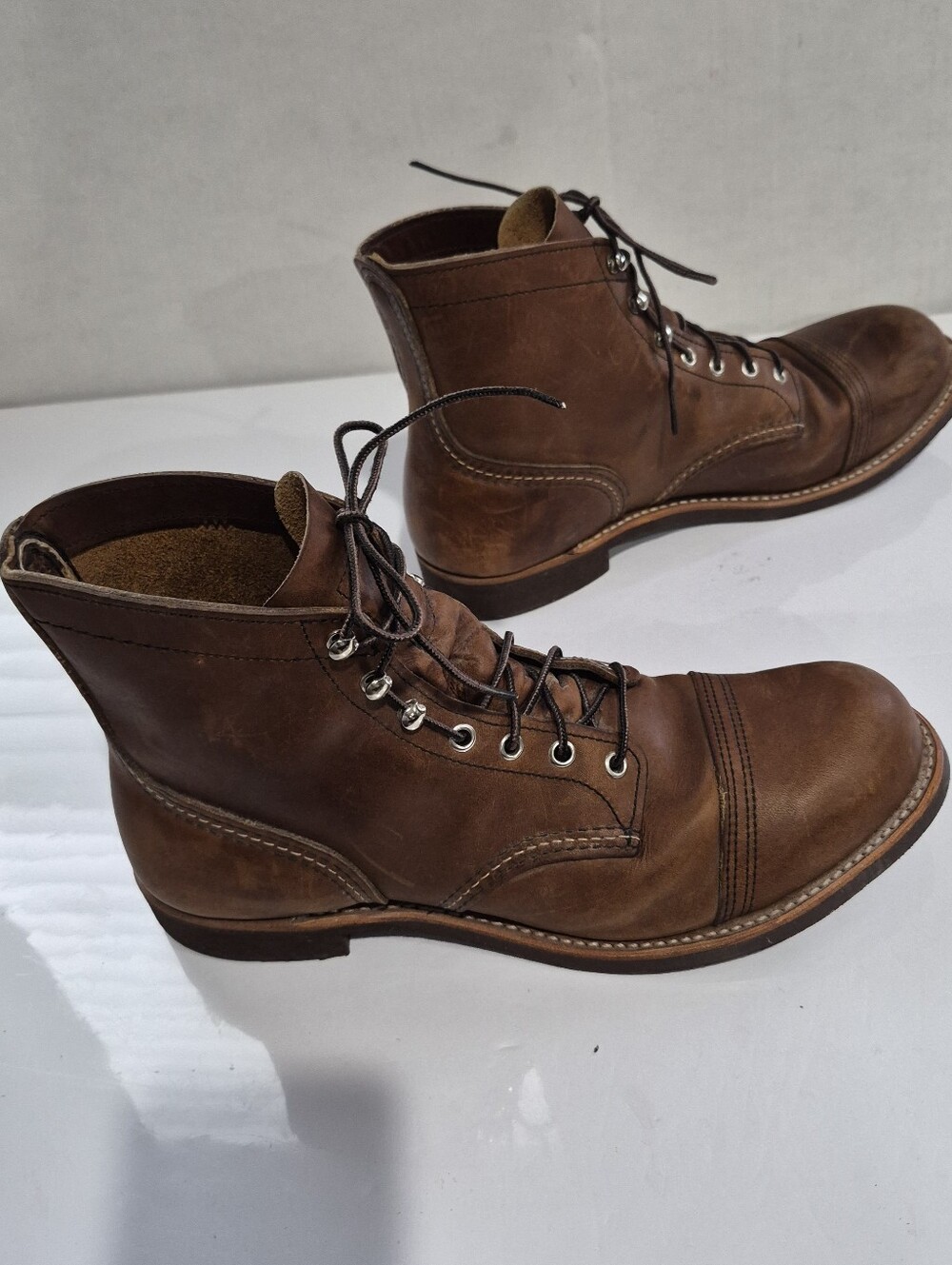RED WING SHOES 8111 Brown Contrast Stitch Leather Lace-Up Cap Toe Boots. Sz11.5